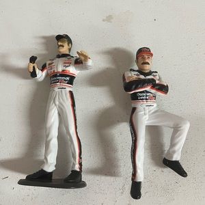 DALE EARNHARDT - 1999 HASBRO 4.5" NASCAR FIGURE Pre Owned Good Condition